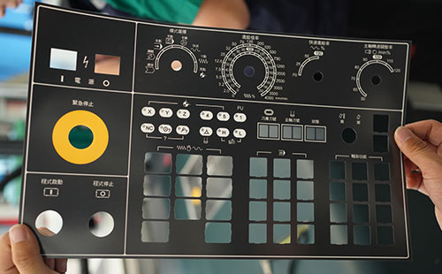 數(shù)控切割機(jī)在膜材料切割中的主要優(yōu)勢