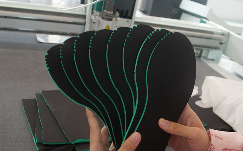 鞋墊切割機(jī)